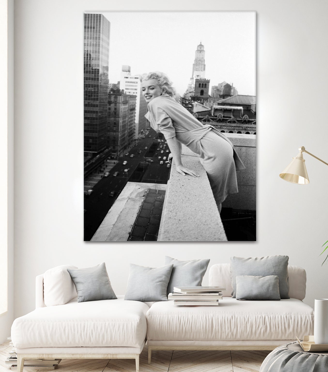 Marilyn on balcony