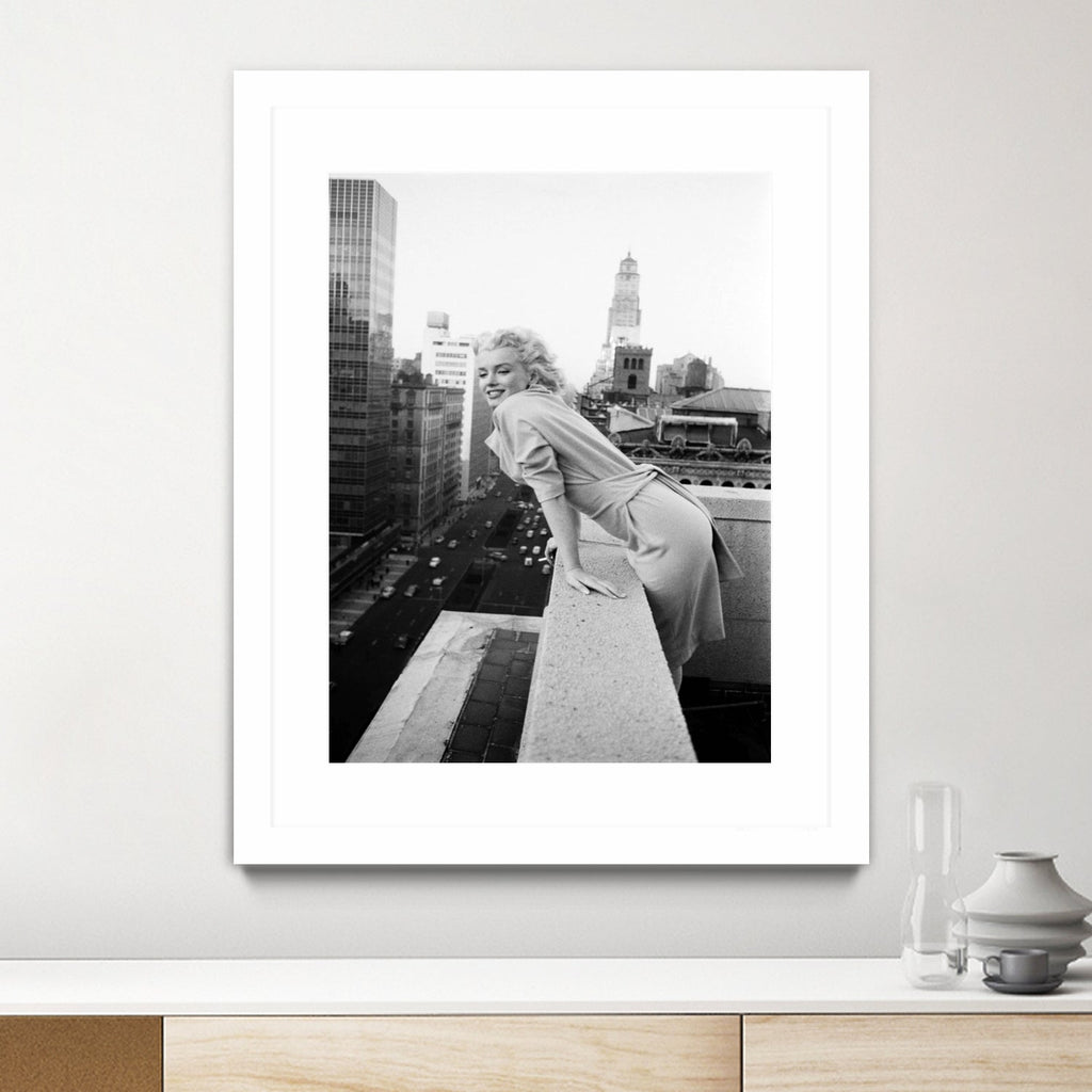 Marilyn on balcony