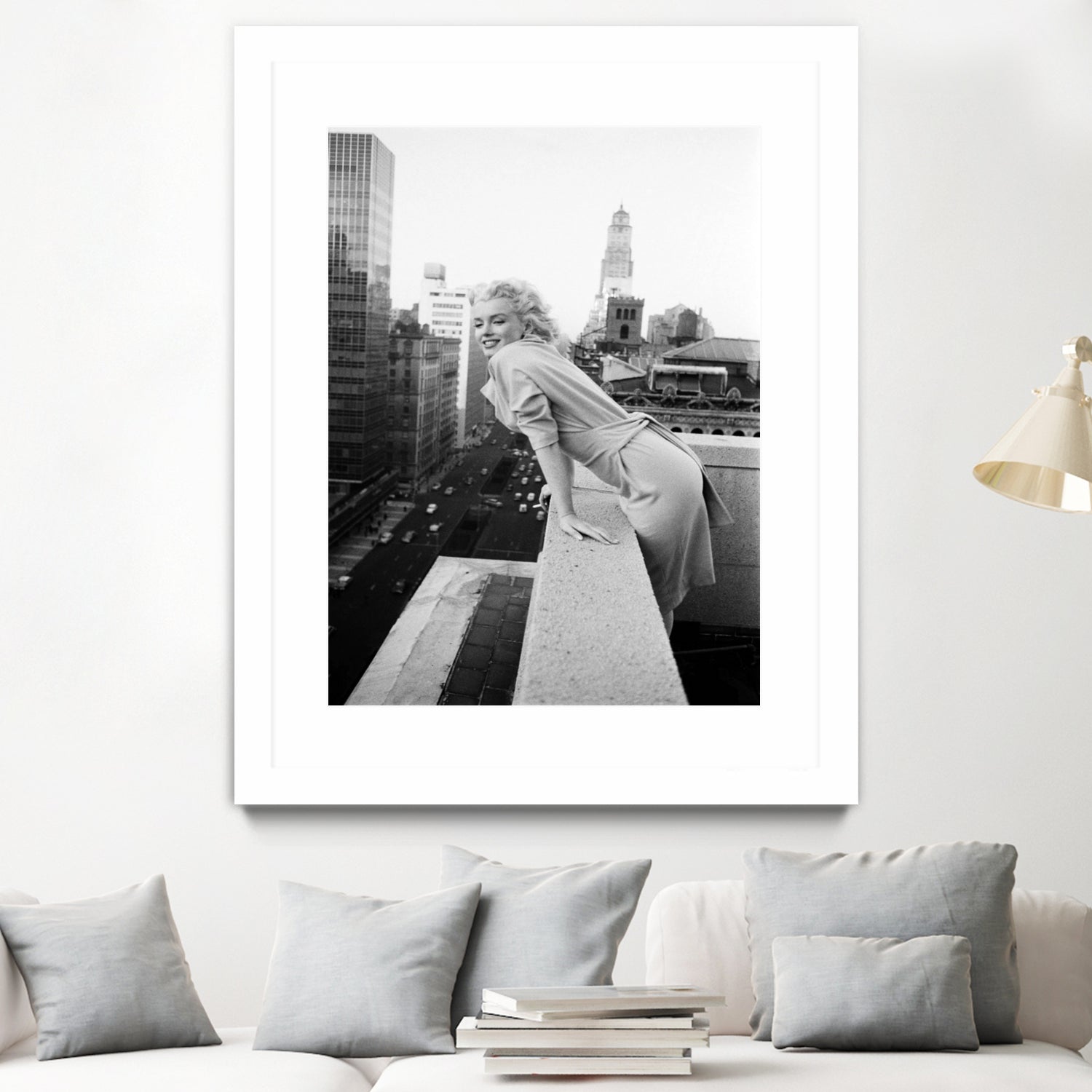 Marilyn on balcony
