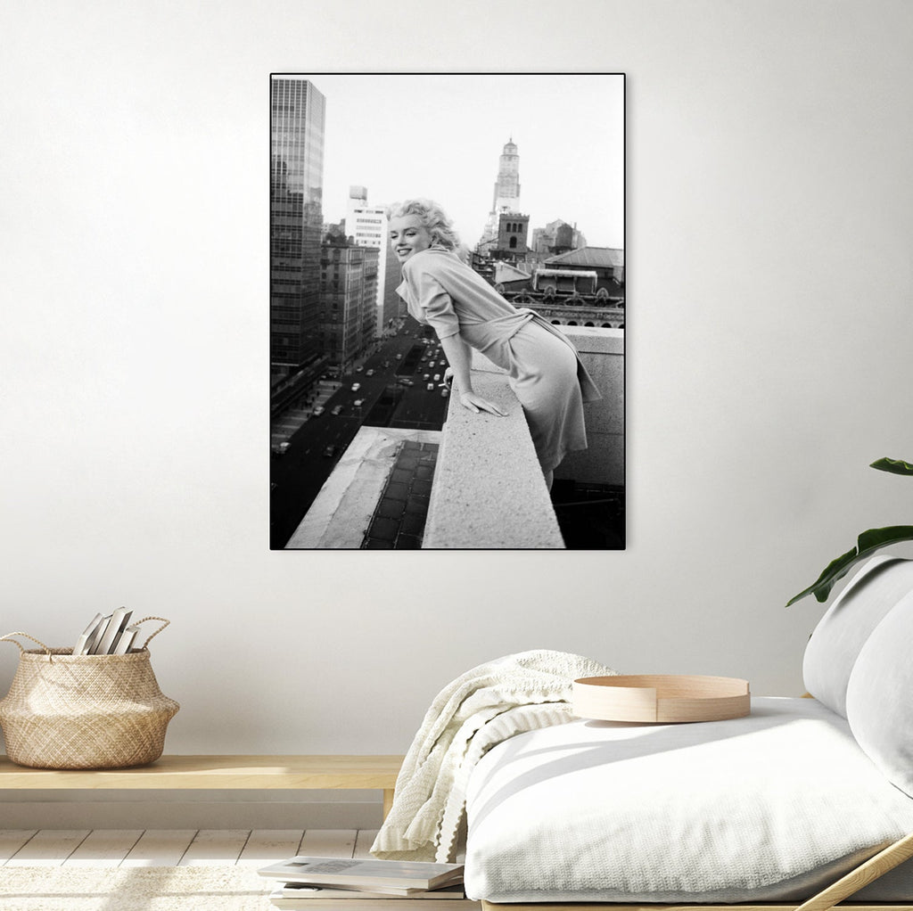Marilyn on balcony