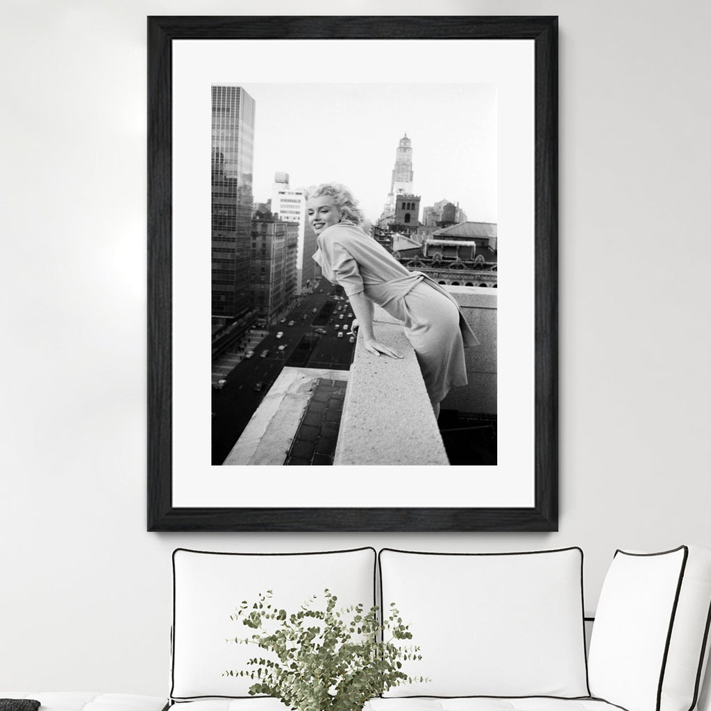 Marilyn on balcony