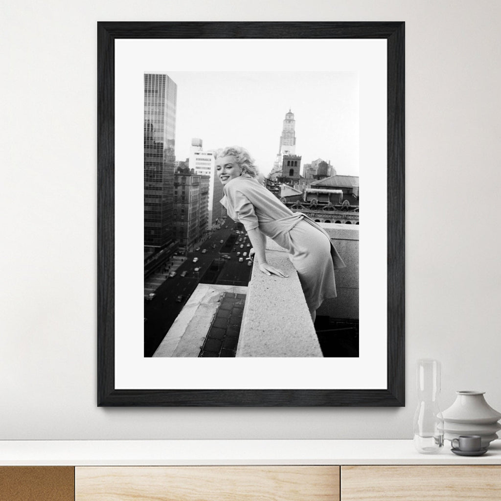 Marilyn on balcony