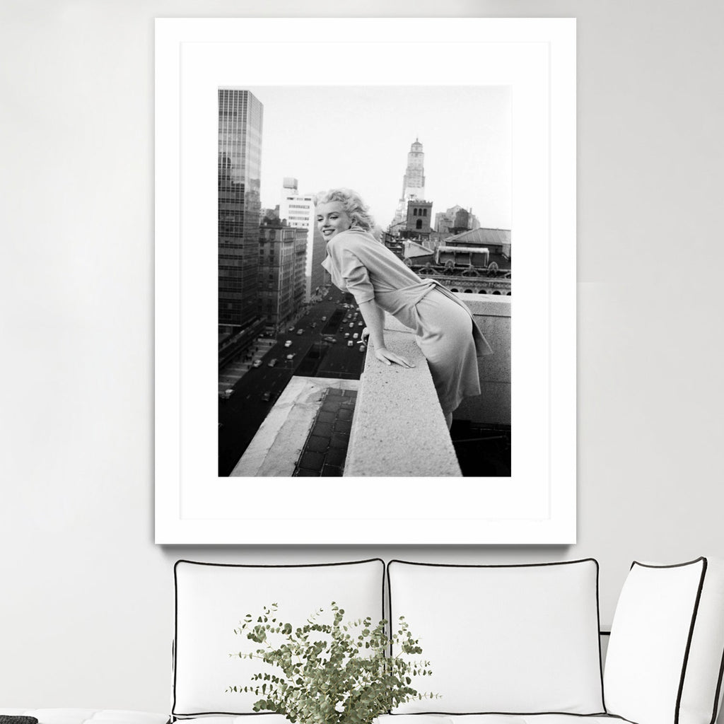 Marilyn on balcony