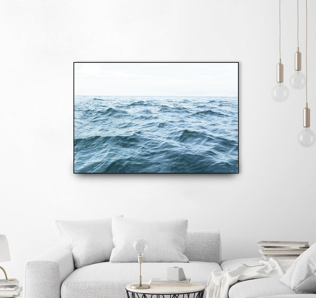 Wavy Horizon