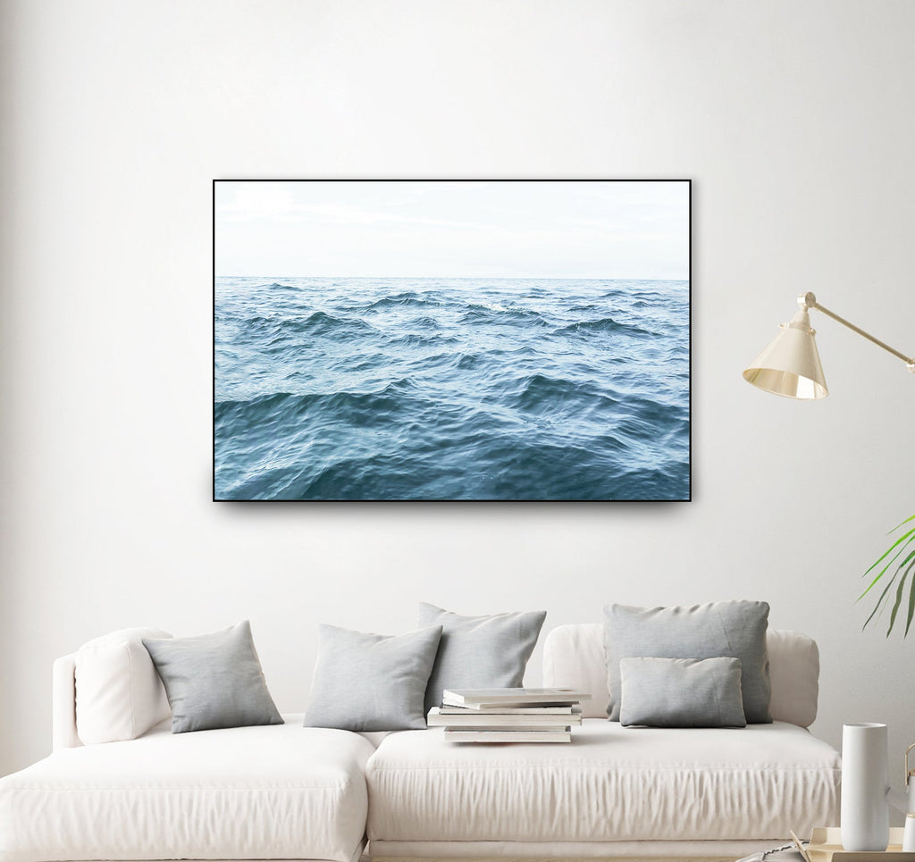 Wavy Horizon