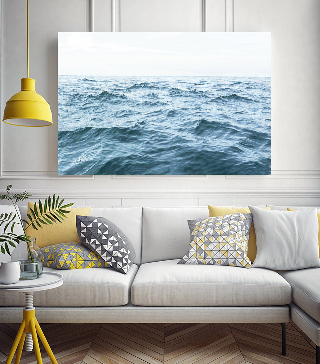 Wavy Horizon